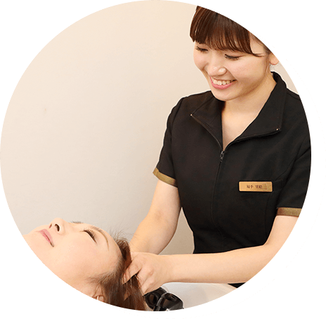 マッサージをしている写真